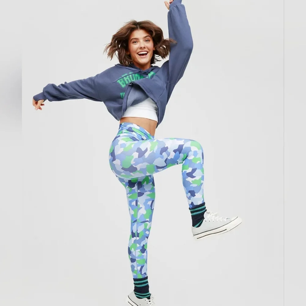 Aerie NWT Offline Real Me High Rise Crossover 7/8 leggings size M